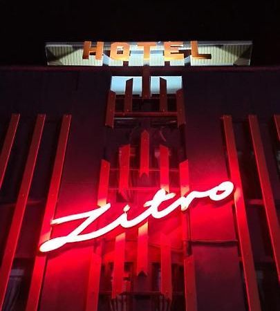 Zitro Hotel Port Dickson Kültér fotó